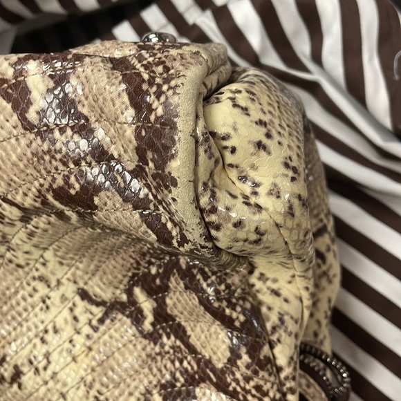 Henri Bendel Snakeskin Print Chain Strap Shoulder Bag - Picture 13 of 14
